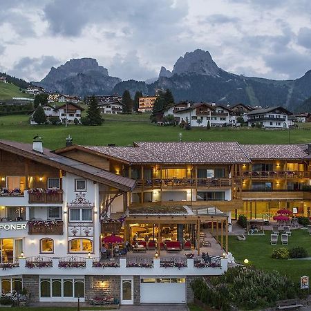 Hotel Welponer Sëlva Buitenkant foto